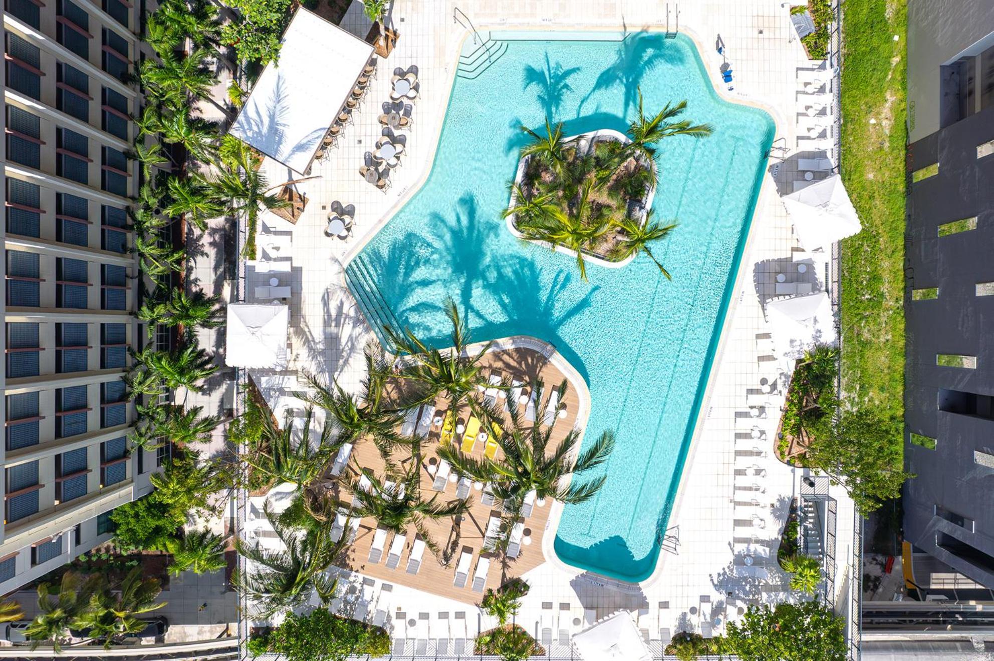 Steps From Kaseya Center & Port Of - Daily Fee And Parking Not Included Miami